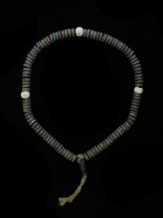 牛骨鑲寶石念珠9x4mm